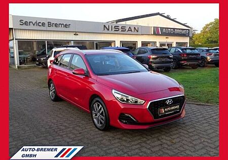 Hyundai i30 cw 1.4 Trend AHK ALW-Reifen