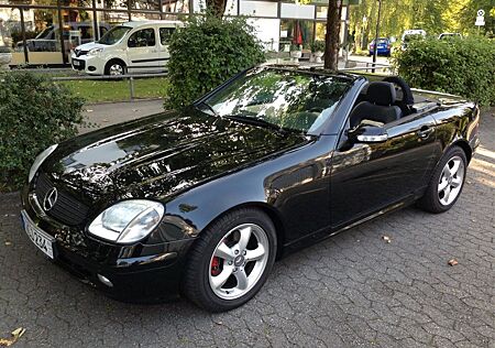 Mercedes-Benz SLK 320 sehr gepflegt original km Sammlerzustand