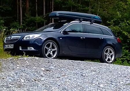 Opel Insignia Sports Tourer 2.0 CDTI Active A 4x4...