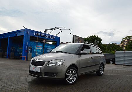 Skoda Fabia Combi Ambiente 1,4L / Klima / Servo / Z