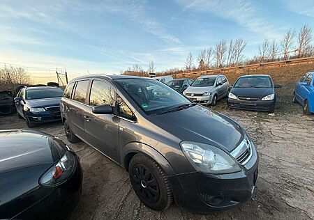 Opel Zafira 7 SITZ
