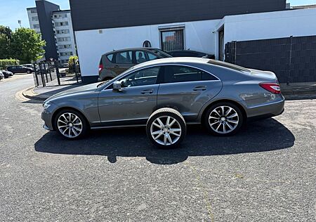 Mercedes-Benz CLS 350 BlueTEC -9G CDI Coupé Limusine