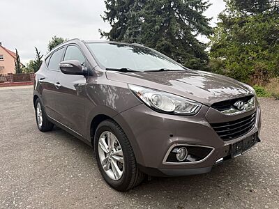 Hyundai ix35 2.0 CRDi 135 kW Style 4WD Automatik Navi