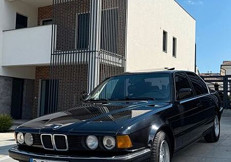 BMW 730i Auto