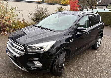 Ford Kuga gebraucht kaufen Ford Kuga 2,0 TDCi 4x4 132kW Titanium Aut. AHK