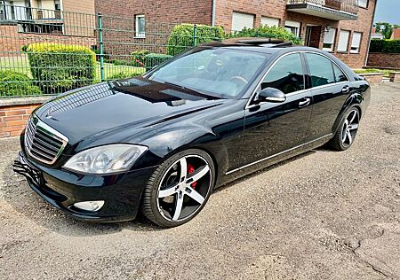 Mercedes-Benz S 320 4MATIC // SOFTCLOSE AIRMATIC