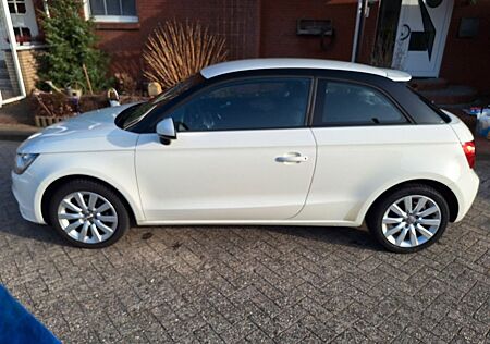 Audi A1 1.6 TDI 66kW Ambition Ambition