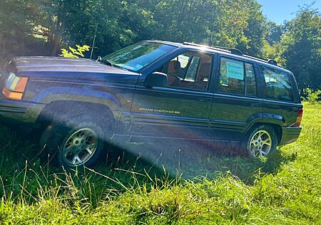 Jeep Grand Cherokee Limited 5.2 Auto Limited