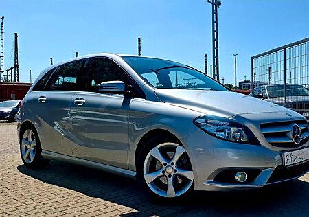 Mercedes-Benz B 180 BlueEFFICIENCY Edition 1
