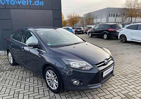 Ford Focus Lim. Titanium 1.6 *Kamera*Navi