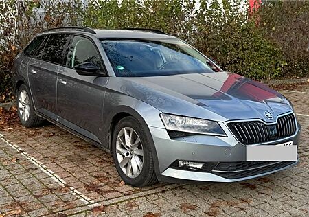 Skoda Superb Kombi 2.0l 220PS DSG 8fach bereift