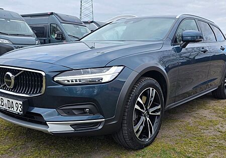 Volvo V90 Cross Country Pro AWD Leder, Navi, AHK