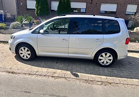 VW Touran Volkswagen 1.4 TSI Comfortline Comfortline 7 sitze
