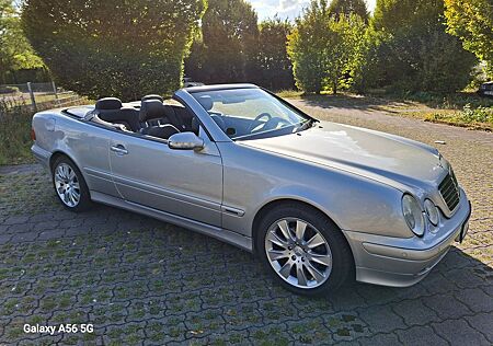 Mercedes-Benz CLK 200 KOMPRESSOR ELEGANCE Elegance