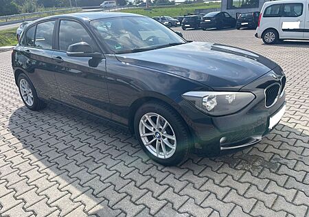 BMW 118d Sport Line Sport Line - 143 PS DIESEL