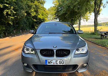 BMW 523i A