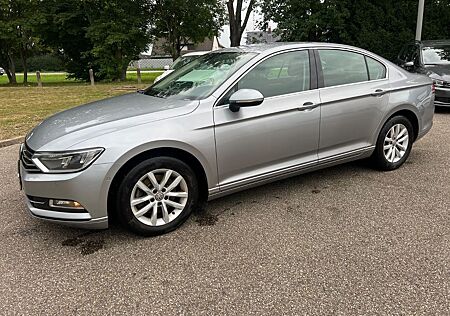 VW Passat Volkswagen Lim. Comfortline BMT/Start-Stopp