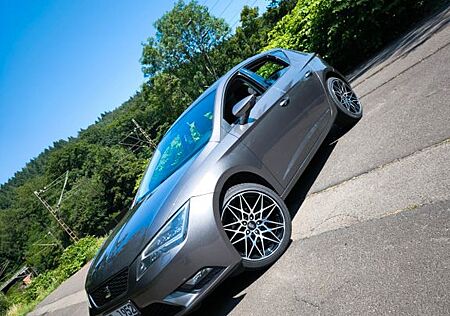 Seat Leon 1.6 TDI sehr gepflegt