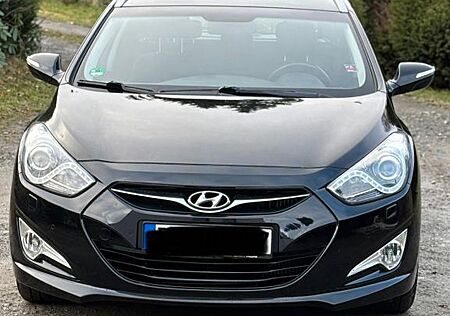 Hyundai i40 cw 1.7 CRDi Premium 100kW Premium
