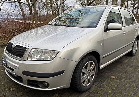 Skoda Fabia 1.4 16V 59 kW Style Edition Sedan Styl...