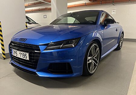 Audi TT Coupe 2.0 TFSI S tronic quattro -
