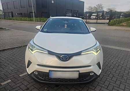 Toyota C-HR 1.8-l-VVTi Hybrid Team Deutschland Team...