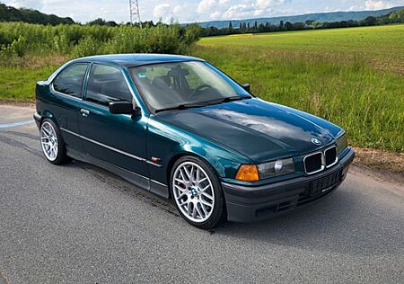 BMW 316 E36 Compact V8 4.4L | TÜV | Wertgutachten