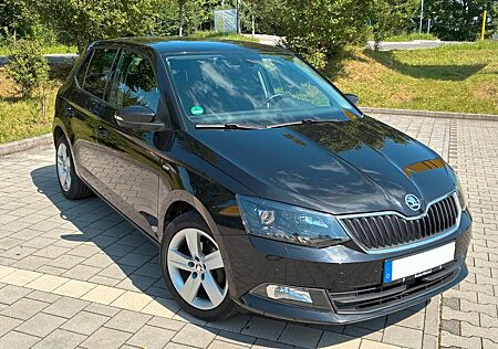 Skoda Fabia 1.0l TSI Drive | PDC, Tempomat, SHZ