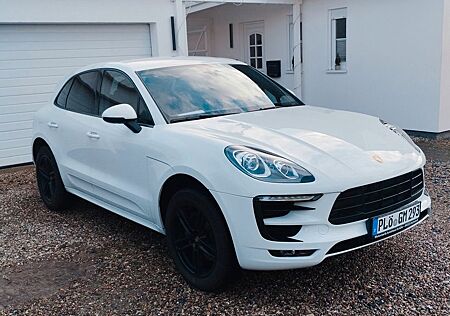 Porsche Macan 2. Hand, Scheckheft gepfl. DE Fahrzeug
