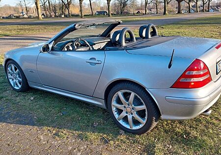 Mercedes-Benz SLK 200 Kompressor "Special Edition" Special...