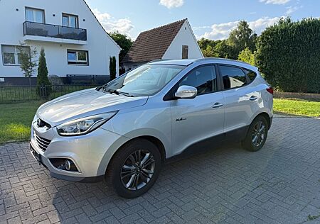 Hyundai ix35 Tucson 1.Hand Scheckheft sehr gepflegt