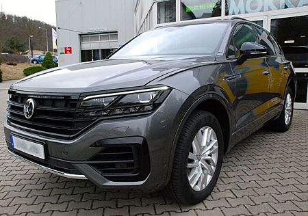 VW Touareg Volkswagen 3.0 V6 TDI 210kW 4MOT Tiptr. R-Line