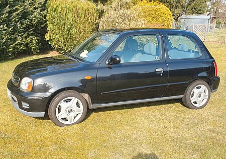 Nissan Micra 1.0 Fresh Fresh