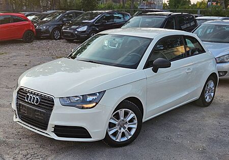 Audi A1 attraction*1 Hand*Steuerkette/TÜV/Service neu