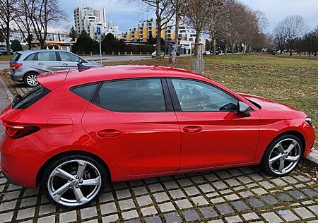 Seat Leon 1.4 e-hybrid FR/LED/NAVI/19 Zoll/NUR 33k km