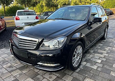 Mercedes-Benz C 200 T CGI BlueEfficiency Xenon ILS eGSHD Navi