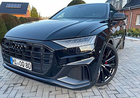 Audi Q8 S-LINE-COMPETITION-VOLLEDER-CARBON-23"STANDH