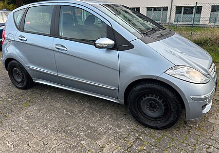 Mercedes-Benz A 170 ELEGANCE Sommer(Alu)/Winterreifen