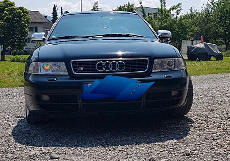 Audi S4 2.7 quattro Avant