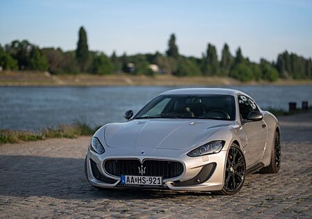 Maserati GranTurismo gebraucht kaufen Maserati GranTurismo 4.7 V8 S Automatik S