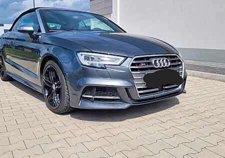 Audi S3 TFSI S tronic quattro Cabriolet -