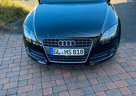 Audi TT Roadster 2.0 TFSI S tronic S-Line