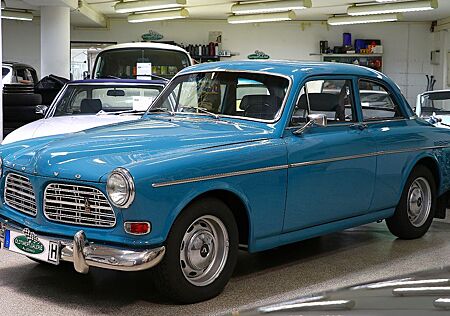 Volvo P121 S