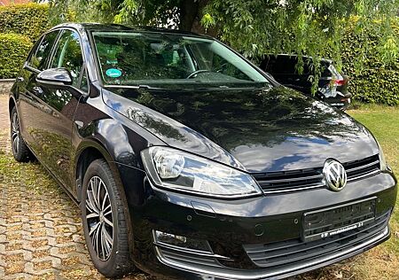VW Golf Volkswagen 1.2 TSI BMT ALLSTAR ALLSTAR
