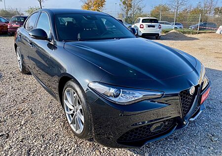 Alfa Romeo Giulia 2.0 Turbo Sprint NAVI AAC KAMERA BIXENON