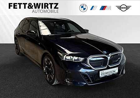 BMW i5 M60 xDrive Touring Lr. 689,- br. o.Anz. 27Mon