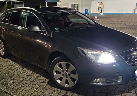 Opel Insignia Tourer 2.0 CDTI