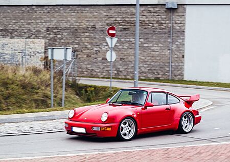 Porsche 964 Carrera 4 RS Tribute