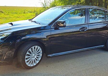 Subaru Legacy gebraucht kaufen Subaru Legacy 2.5GT Sport | 265 PS | Servicehistorie