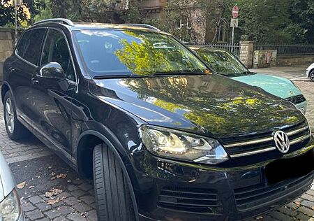 VW Touareg Volkswagen 3.0 V6 TDI Tiptronic BlueMotion Tech...